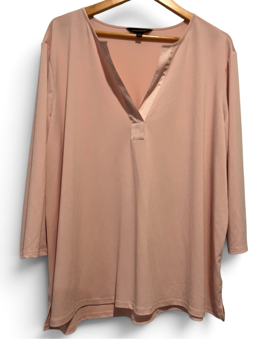 🖤 Banana Republic Blush Pink Satin Trim Flowy Tunic Blouse XXL
